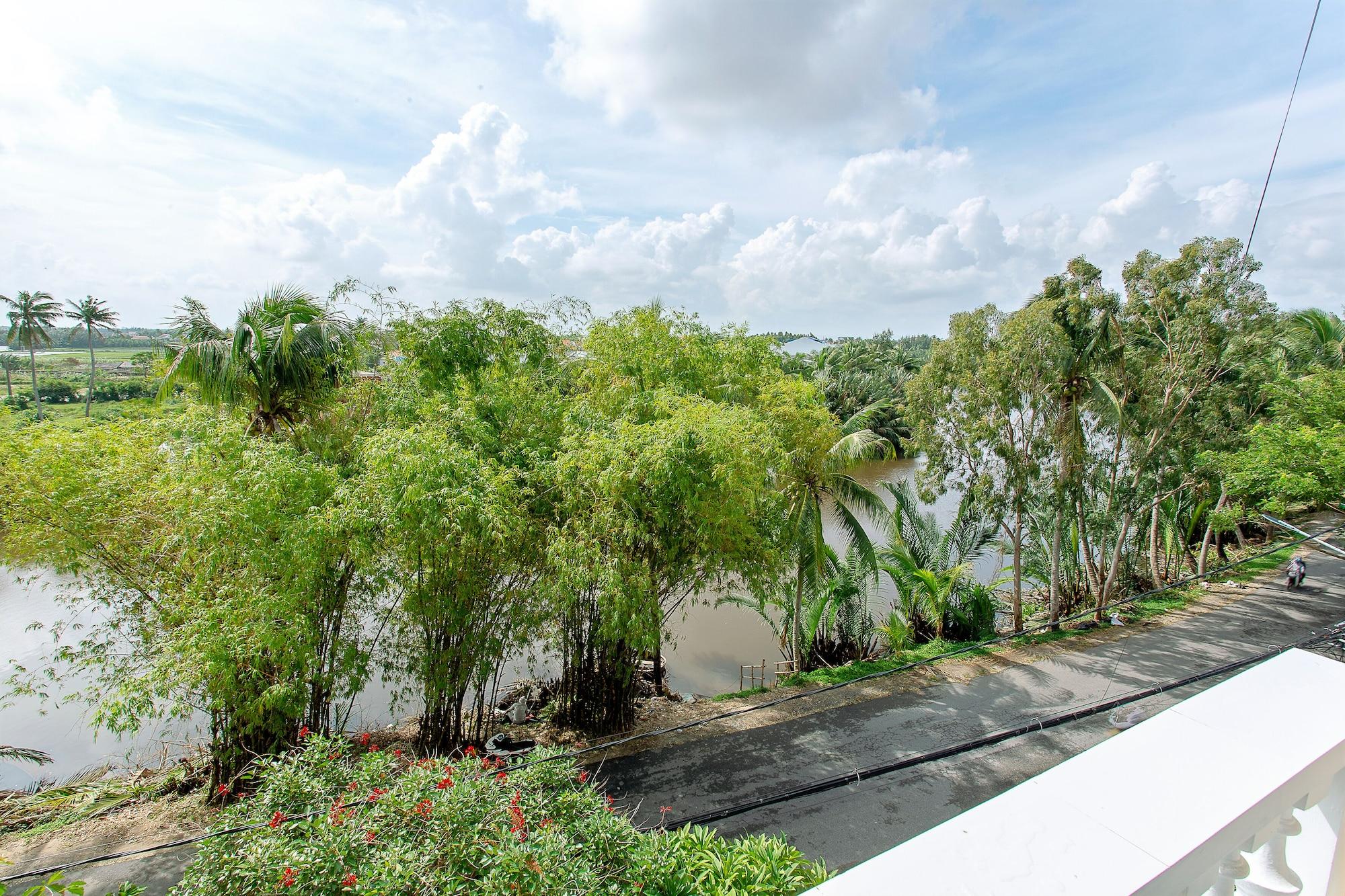 Hoi An Aurora Riverside Hotel And Spa Экстерьер фото